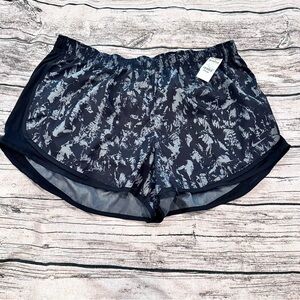 NWT Nike Black and Gray Lined Athletic Shorts Size 2X